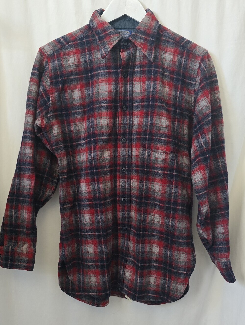 Vintage 70s Pendleton Lodge Shirt Wool Flannel Red Grey Black Plaid Men’s M